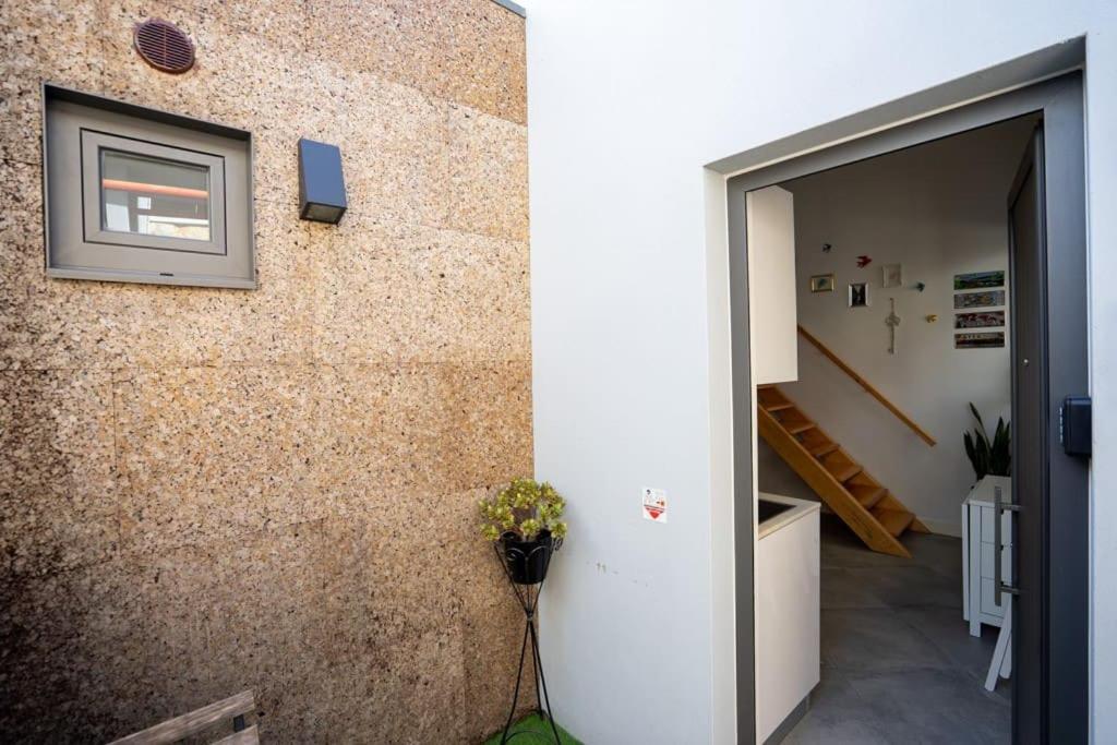 ポルトIlha D'Ouro House S. Vitor IIアパートメント エクステリア 写真